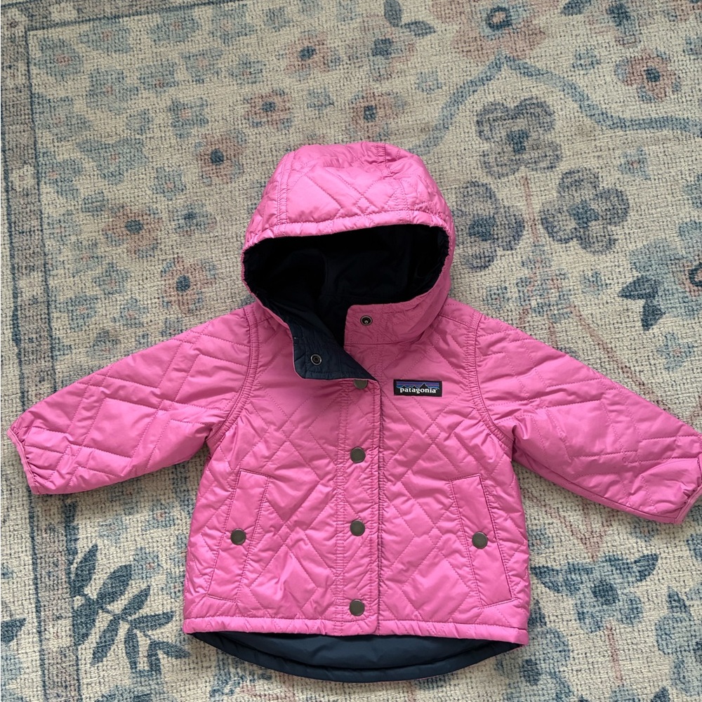 Patagonia Reversable Pink and Navy Quilted Hooded Jacket